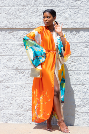 Pure Elegance Beach Satin Kimono